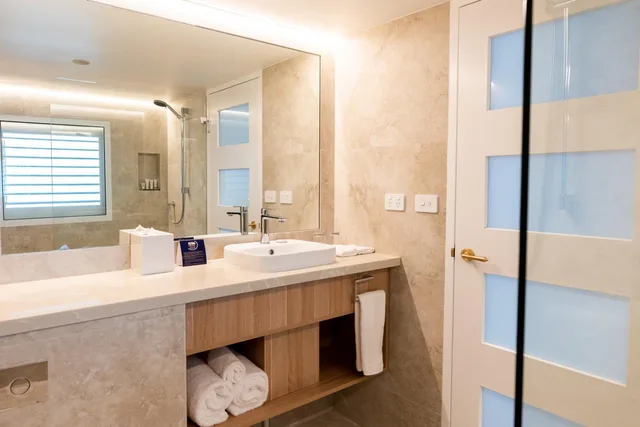 Superior, King Bed, Bay View، The Brighton Hotel Sydney - Mgallery Collection 10/10
