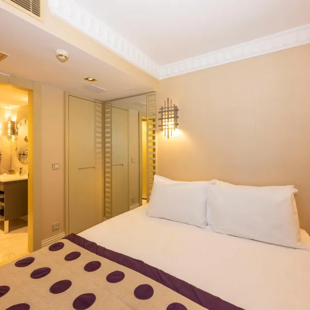 غرفة اقتصادية بسرير مزدوج، Taxim Hill Hotel 2/4