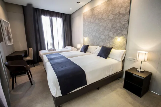 Vincci, 3 Beds, with Extra Bed، Vincci Mercat Hotel 1/5