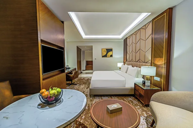 غرفة ديلوكس بسرير كينج، Movenpick Hotel Centaurus 6/9
