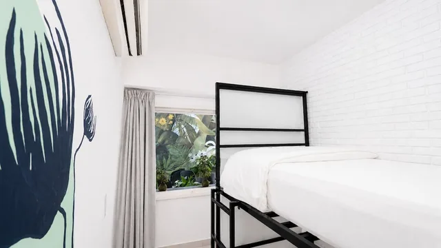 Compact, Twin Beds, Bunk Bed, Private Bathroom، Socialtel Salta Argentina 3/8