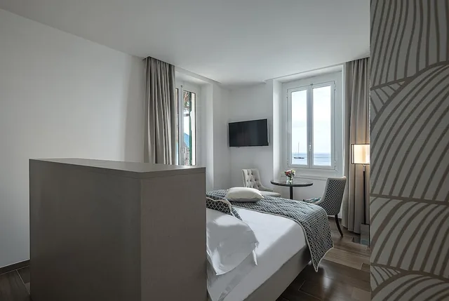 غرفة كومفورت بسرير كوين بإطلالة على البحر بشرفة، Sublimis Boutique Hotel, WorldHotels Elite 1/1