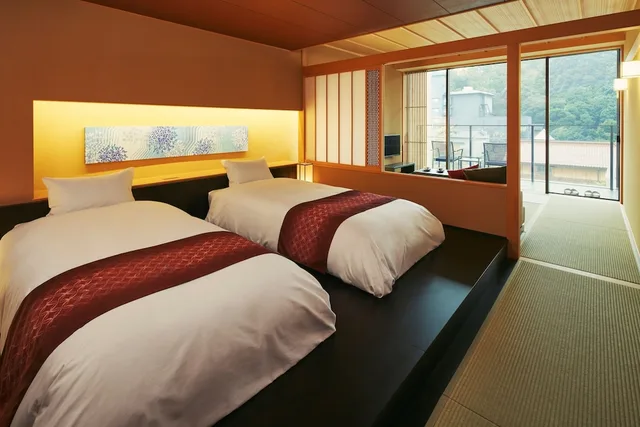 Japanese, 3 Beds, Hoshino Resorts Kai Kaga 1/2
