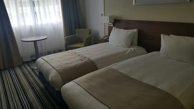 غرفة بسريرين منفصلين، Holiday Inn Derby Nottingham M1 J25 1/7