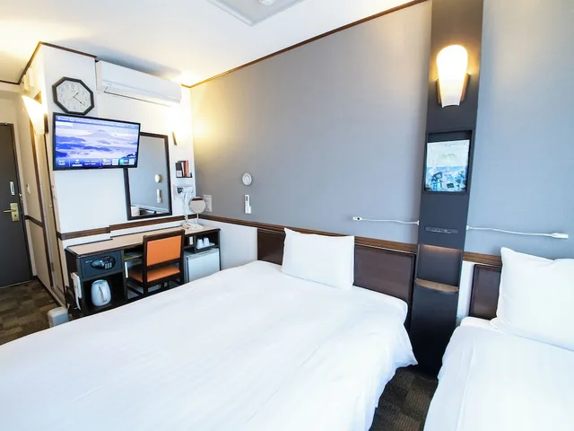 Room, Twin Beds, Toyoko Inn Hikone-eki Higashi-guchi 1/3