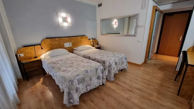 غرفة كومفورت بسرير مزدوج، Cristina Hotel 1/9