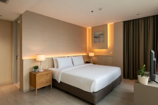 غرفة بسرير كينج بإطلالة على الحديقة، Jasmine 59 Hotel 2/7