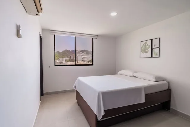 شقة غراند بسريرين منفصلين مع أريكة، Aparta Hotel Roca Marina 2/4