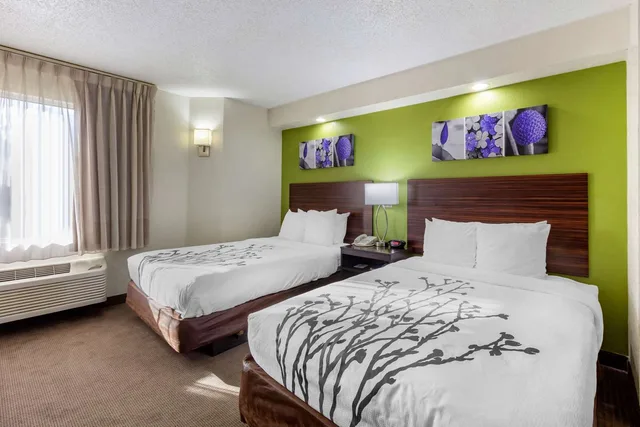 غرفة بسريرين مزدوجين للمدخنين، Sleep Inn near Busch Gardens - USF 3/5
