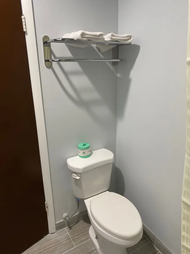 غرفة بسريرين مزدوجين للمدخنين، Budget Inn Roxboro 3/4