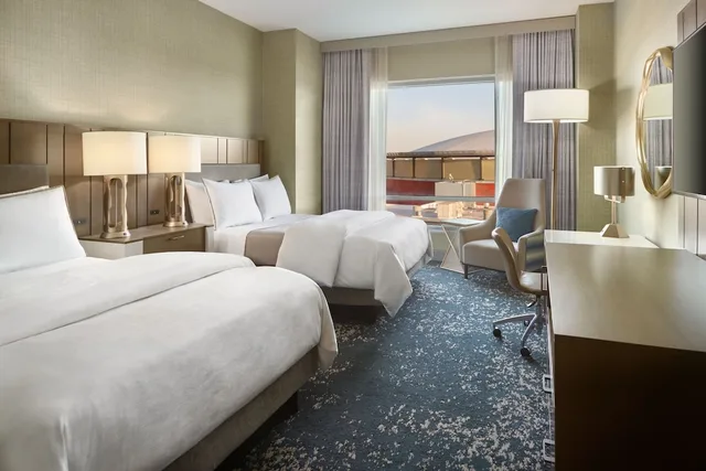 Traditional, 2 Queen Beds, Accessible, Westin Memphis Beale Street 5/8