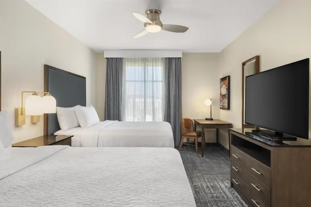جناح بسريرين كوين مع أريكة لذوي الإعاقة، HOMEWOOD SUITES BY HILTON WEST DES MOINES/SW MALL AREA 3/9