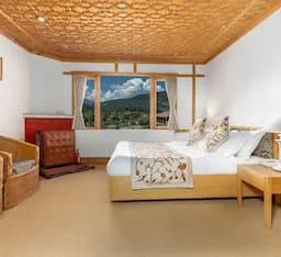 جناح ديلوكس بإطلالة على النهر بحوض استحمام، PAHALGAM HOTEL 1/1