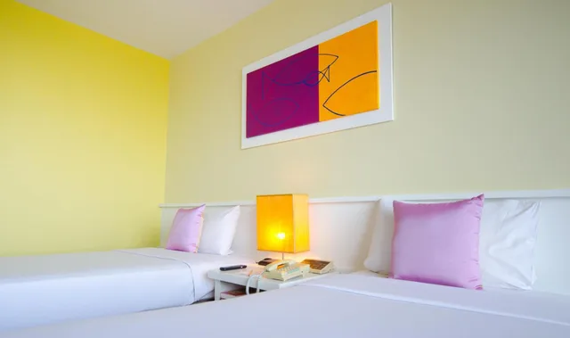 غرفة سوبيريور بسرير مزدوج أو سريرين منفصلين بإطلالة على المدينة، Tongtara Riverview Hotel 3/8