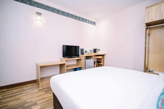 Standard, Queen Bed, Kingston Hotel 8 @ Kuala Lumpur Bukit Bintang 3/5