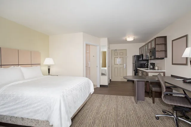 جناح استوديو بسرير مزدوج، Candlewood Suites Cheyenne 2/6