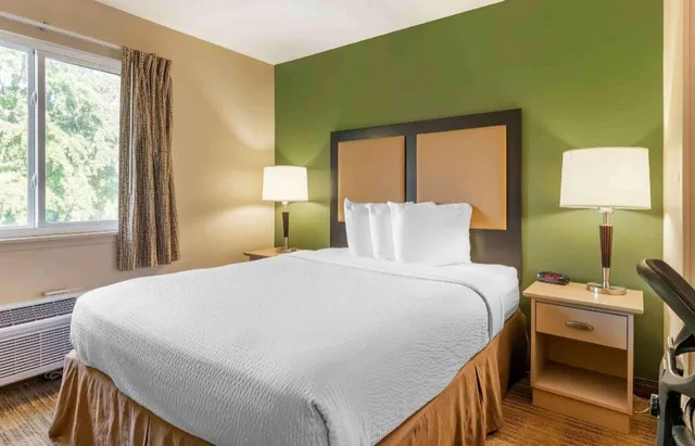 استوديو بسرير كوين لذوي الإعاقة، Extended Stay America - Cleveland - Great Northern Mall 5/10