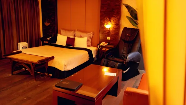 غرفة ديلوكس بسرير كينج بغرفة نوم واحدة، Discovery Motel - Tucheng 1/1