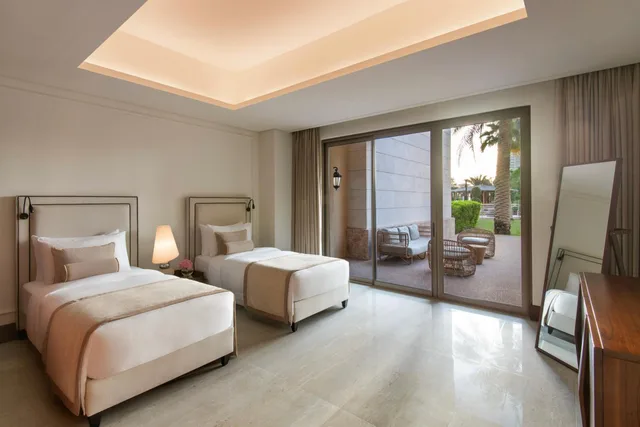 2 Bedrooms, Town House, Suite, Pool Side, Patio، The St. Regis Marsa Arabia Island, The Pearl Qatar 3/10