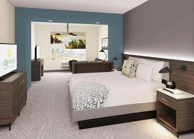 غرفة بسرير كينج، La Quinta Inn & Suites by Wyndham Locust Grove 6/10