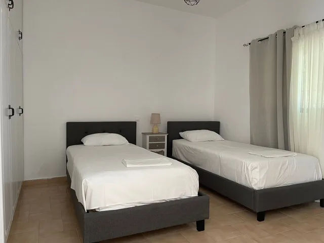 2 Bedrooms, Premium, Bungalow, King and Twin Beds, Beach Front، Eco Beach And Magic Garden 1/2