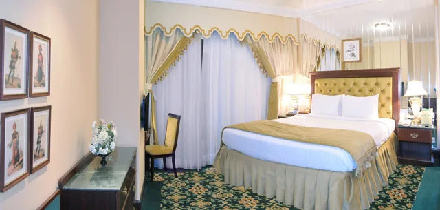 Junior Suite, Queen Bed, Sofa, Habitat Hotel All Suites Al Khobar 1/2