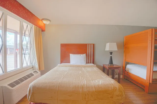 استوديو عائلي بسرير مزدوج وسرير بطابقين، Liberty Garden Inn By Oyo Kissimmee Near Disney World 3/6