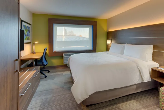 غرفة بسرير كوين لذوي الإعاقة، Holiday Inn Express Cincinnati North - Monroe 2/5