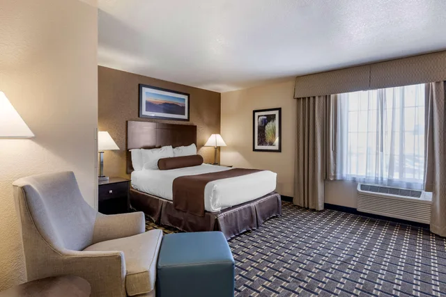 جناح بسرير كوين لذوي الإعاقة، Best Western Plus Las Vegas West 1/4