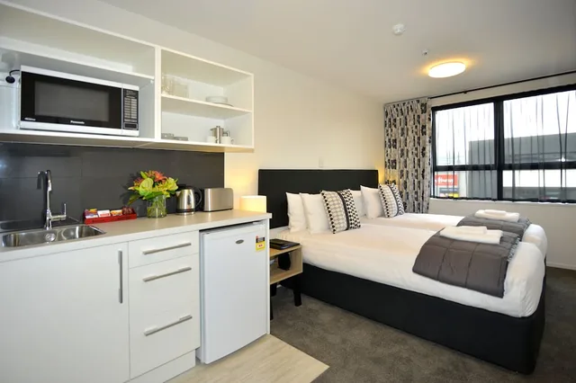استوديو سوبيريور بسرير كوين، Southwark Hotel Apartments 3/8
