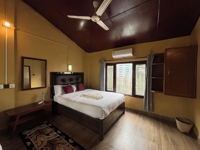 Basic, Twin Beds, Garden View, Private Bathroom, Traveller Jungle Camp 2/9
