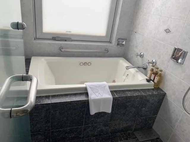 جناح، Wishton Hotel Yukari 9/10
