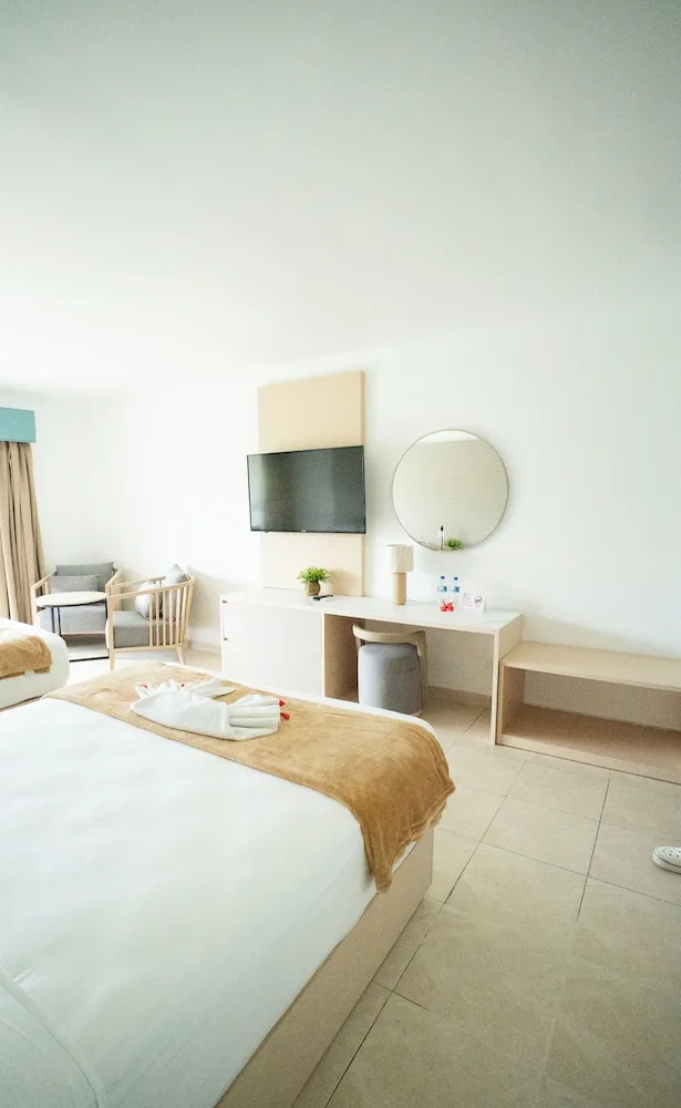 غرفة ديلوكس بسريرين كوين بإطلالة على الحديقة، Playa Blanca Beach Resort - All Inclusive 7/9
