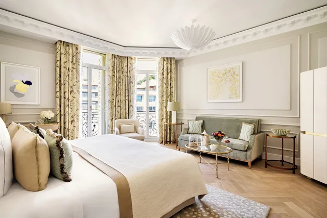 جناح بريستيج جونيور بسرير كينج بإطلالة على البحر، Hotel Hermitage Monte Carlo 1/4