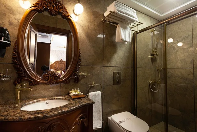 Standard, King Bed, City View, Bablin Butik Otel 3/3