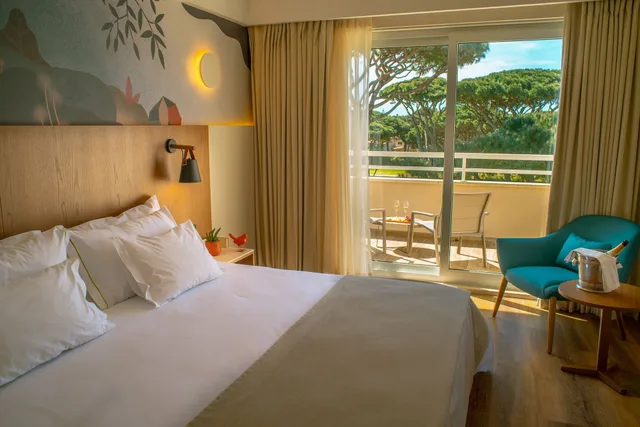 غرفة سوبيريور بسرير كينج بشرفة، Onyria Quinta Da Marinha Hotel 3/10
