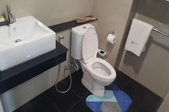 غرفة قياسية بسرير كينج، JK Living Hotel and Service Apartment 2/2