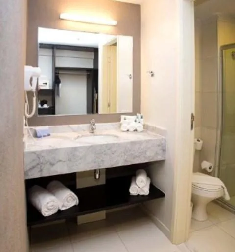 غرفة قياسية بسريرين منفصلين، Hilton Garden Inn Maceio 5/6