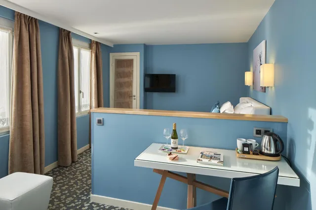غرفة ثلاثية بحوض استحمام، GRAND HOTEL MALHER 4/4