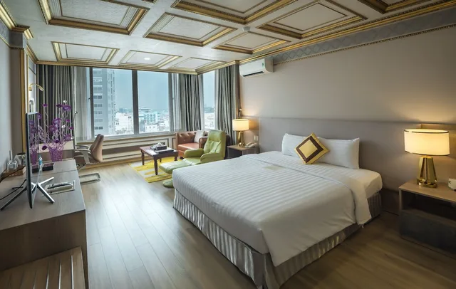 غرفة ديلوكس بسرير كوين، Lotus Saigon Hotel 3/10