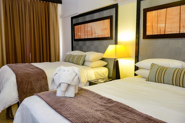 غرفة بسرير مزدوج أو سريرين منفصلين، Indaba Lodge Hotel Richards Bay 6/7