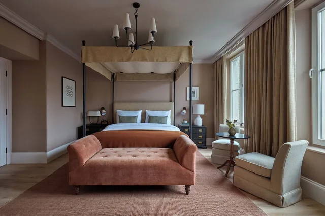 جناح جونيور بسرير كينج، K+K Hotel George Kensington 2/3
