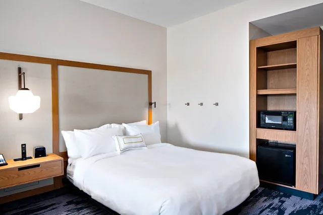 Studio, Suite, Multiple Beds, Fairfield by Marriott Inn & Suites Deerfield Beach Boca Raton 2/4
