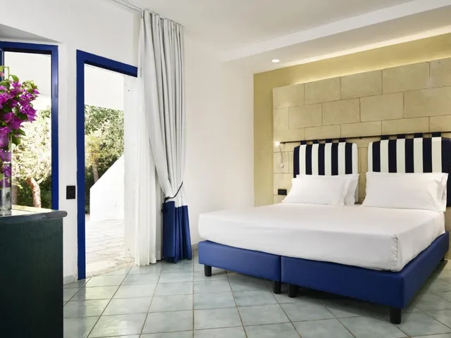 غرفة سوبيريور بسرير مزدوج، Club Valtur Ostuni 1/2