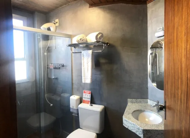 شقة بسريرين مزدوجين وثلاثة أسرّة بغرفتي نوم مع أريكة، Belluno Apart Hotel 5/6