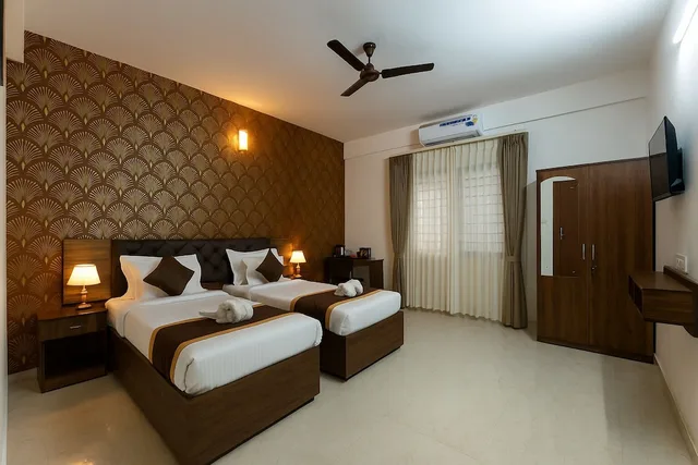 Economy, Queen Bed, Sai Bliss International 8/10