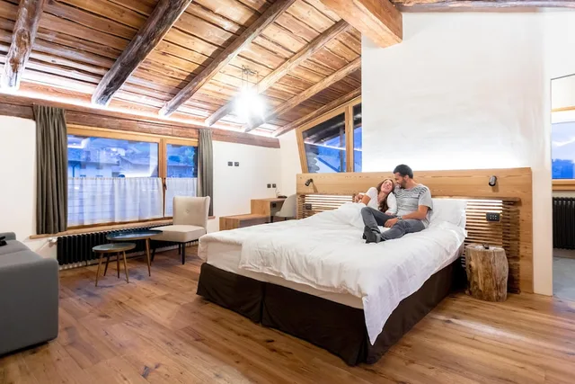 غرفة عائلية بسرير كوين مع أريكة، Curt di Clement Eco Mobility Hotel 1/6