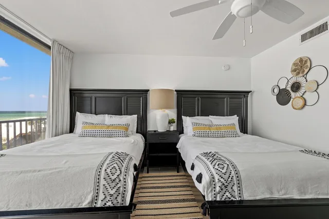 2 Bedrooms, Condo, Sunset, Suite, 4 Double Beds, Beach Front, 2 Bathrooms, Sofa، Sandpiper Beacon Beach Resort 1/7