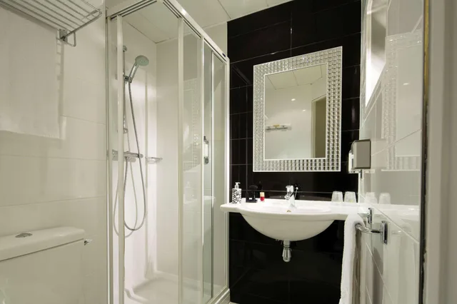 غرفة بسرير مزدوج، Best Western Anjou Lafayette Opera 2/2