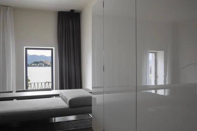 جناح بسرير كينج مع أريكة بحوض استحمام، Casa Fantini 3/4